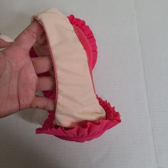 NWOT ASOS Ruffled Bikini Set - Picture 7 of 7